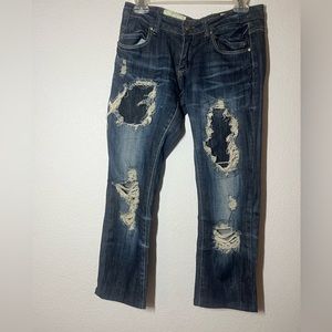 Dark Ripped Low Rise Capri Pants